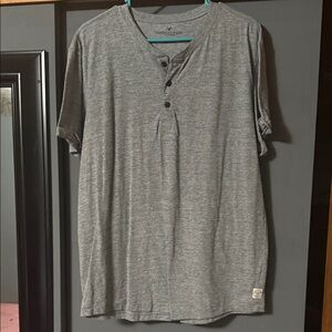American Eagle Gray T-Shir